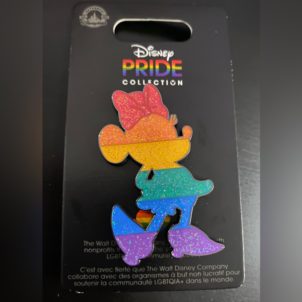 Disney World Pride Collection Minnie Mouse Pin Glittery NWT Diamond